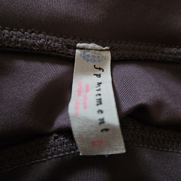 Free People Women's Purple Mauve 3/4 Leggings Size Small - Picture 4 of 7